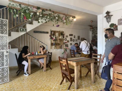 Don Queque Café