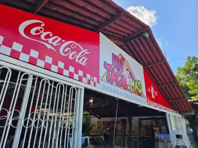 Un Taco Mas
